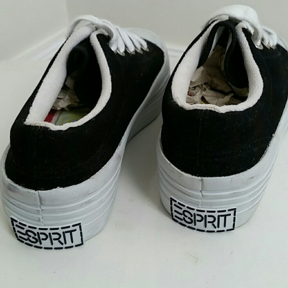 Espirit black and white canvas platform sneaker. - Picture 3 of 7